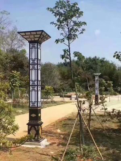 【華可案例】廣東揭陽35套4米廣場景觀燈安裝完畢！